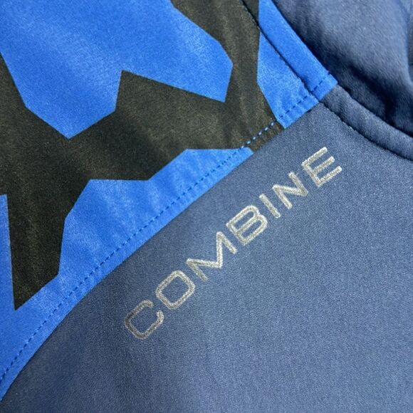 Under Armour Combine Full Zip Navy Track Jacket. Size 2 XL. - Picture 5 of 11